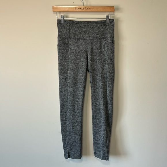 ATHLETA HERRINGBONE MERCER TIGHT Black Legging Workout Sz XS - Picture 6 of 15